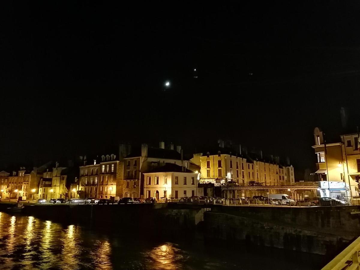Appartement Spacieux T3 Lumineux Dans Quartier Historique Avec Wifi *